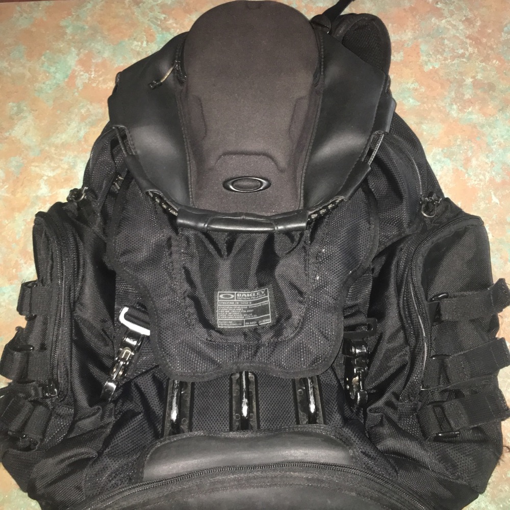 Oakley Kitchen Sink Backpack